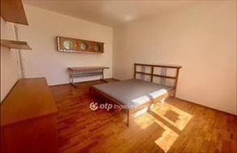 Eladó Budapest IX. kerületi csúsztatott zsalus lakás hirdetés (46594183)