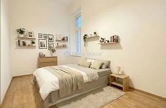 Eladó Budapest VI. kerületi tégla lakás hirdetés (29543738)