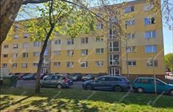 Eladó Győri panel lakás hirdetés (11444355)