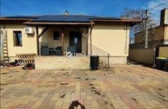 Eladó Monori családi ház hirdetés (43743664)