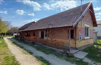 Eladó Ráckevei családi ház hirdetés (32783684)