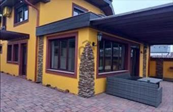 Kiadó Pápai családi ház hirdetés (12349982)