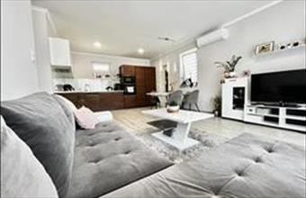 Eladó Écsi családi ház hirdetés (43545183)