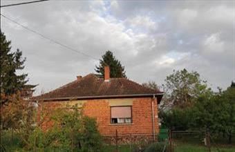 Eladó Szentkozmadombjai családi ház hirdetés (27333973)