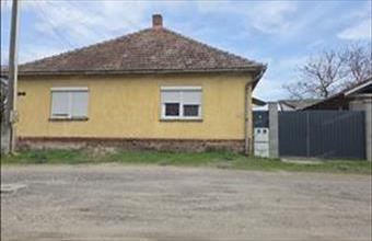 Eladó Jánoshalmai családi ház hirdetés (49438749)