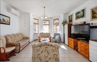 Eladó Sárisápi családi ház hirdetés (64914968)