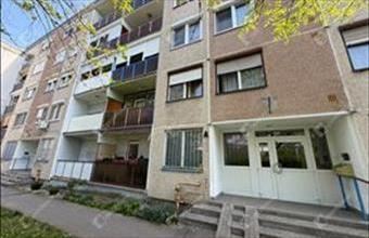 Eladó Zalaegerszegi csúsztatott zsalus lakás hirdetés (82747447)