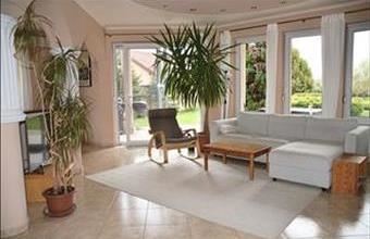 Kiadó Győrújfalui családi ház hirdetés (84853245)