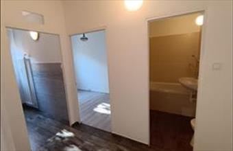 Eladó Pécsi panel lakás hirdetés (23561717)