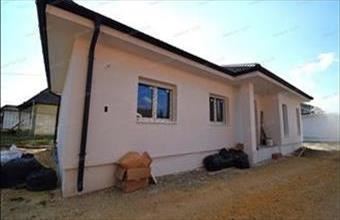 Eladó Győrújfalui családi ház hirdetés (13867377)