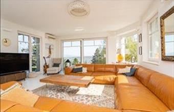 Eladó Budapest III. kerületi családi ház hirdetés (26592921)