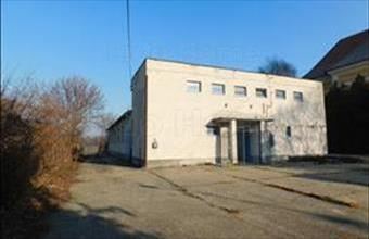 Eladó Győri műhely hirdetés (68333895)