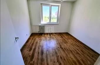 Eladó Budapest III. kerületi panel lakás hirdetés (67137959)