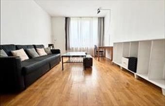 Eladó Szentendrei csúsztatott zsalus lakás hirdetés (51414974)