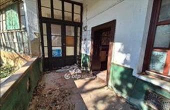 Eladó Szentesi üzlethelyiség utcafronton hirdetés (77576345)