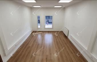 Kiadó Miskolci iroda irodaházban hirdetés (65978736)