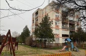 Eladó Törökszentmiklósi panel lakás hirdetés (59376355)