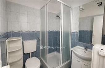 Eladó Budapest IX. kerületi csúsztatott zsalus lakás hirdetés (45515353)