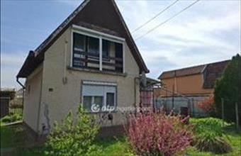 Eladó Békéscsabai családi ház hirdetés (45913991)