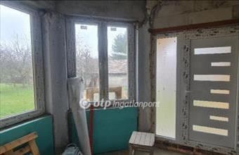 Eladó Dédestapolcsányi családi ház hirdetés (99782925)