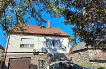 Cserélhető Ecsegi családi ház hirdetés (43581942)