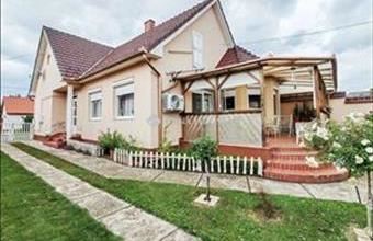 Eladó Nagyatádi családi ház hirdetés (49971467)