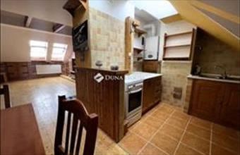 Eladó Kecskeméti tégla lakás hirdetés (77556996)