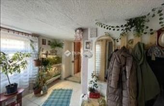 Eladó Nyergesújfalui családi ház hirdetés (73117577)