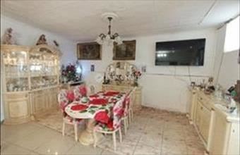 Eladó Esztergomi családi ház hirdetés (37444336)