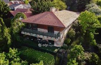 Eladó Budapest II. kerületi családi ház hirdetés (36137722)