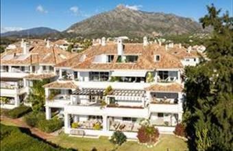 Eladó Spanyolországi tégla lakás hirdetés (54773314)