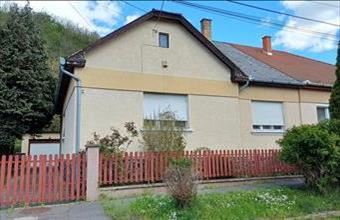 Eladó Salgótarjáni családi ház hirdetés (47265517)