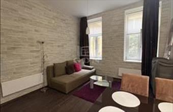 Eladó Budapest VI. kerületi tégla lakás hirdetés (33428593)