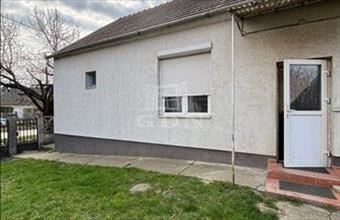 Eladó Mocsai családi ház hirdetés (79295345)