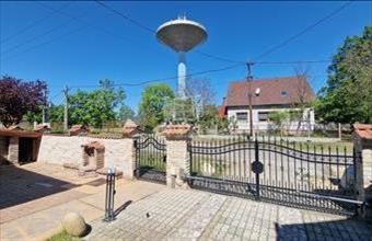 Eladó Tiszakécskei családi ház hirdetés (78456732)