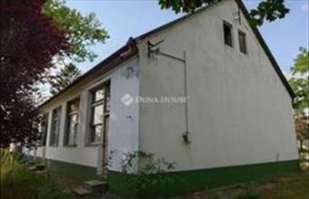 Eladó Kecskeméti családi ház hirdetés (46399392)