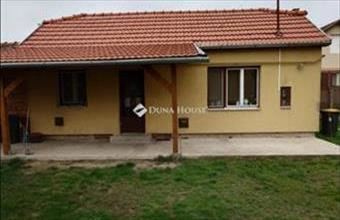 Eladó Kiskunfélegyházai családi ház hirdetés (69983824)