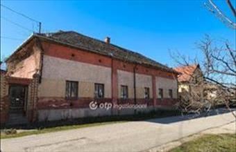 Eladó Kunszentmártoni tégla lakás hirdetés (14695534)