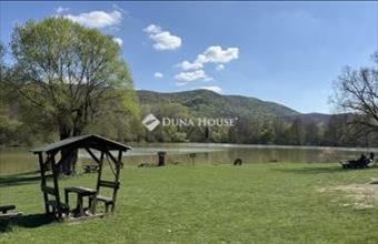 Eladó Esztergomi családi ház hirdetés (34253348)