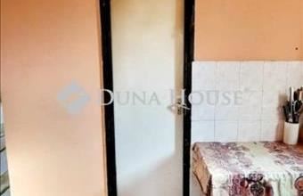 Eladó Becskei családi ház hirdetés (42964457)