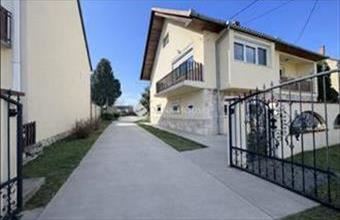 Eladó Pogányi családi ház hirdetés (76936742)