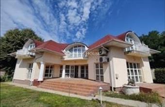 Eladó Budapest XVIII. kerületi családi ház hirdetés (49832317)