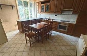 Eladó Budapest II. kerületi tégla lakás hirdetés (16553879)