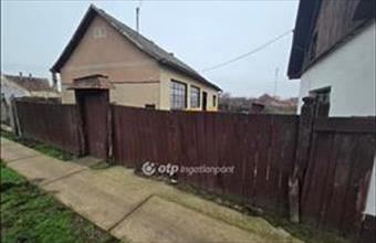 Eladó Derecskei családi ház hirdetés (44699414)