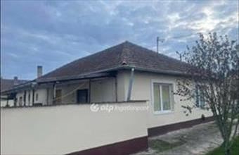 Eladó Újkígyósi családi ház hirdetés (45431246)