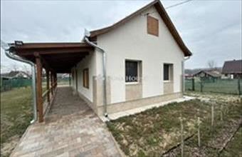 Eladó Csemői családi ház hirdetés (48823343)
