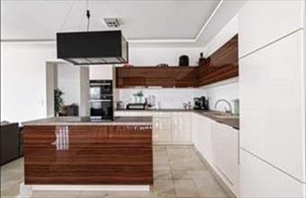 Eladó Etyeki családi ház hirdetés (99353377)