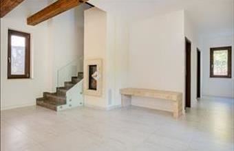 Eladó Leányfalui családi ház hirdetés (63298698)