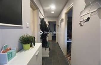 Eladó Balatonfűzfői tégla lakás hirdetés (43943847)