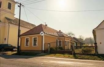 Eladó Halogyi családi ház hirdetés (62178934)